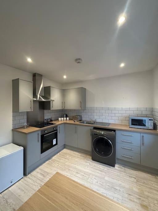Luxury Countryside Stay - Waters Upton, 텔퍼드 외부 사진